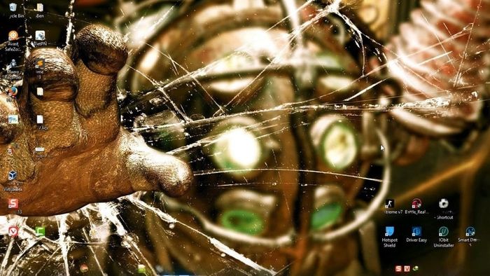 Hình nền vỡ màn hình bựa nhưng cực chất